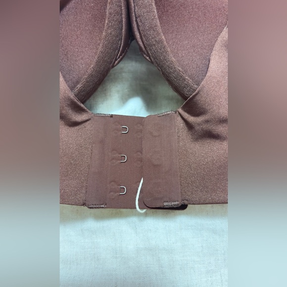 Sold - Picture 4 of 8